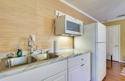 Daphne Apartment | Eastern Shore Golf Studio, Close to Hospitals!