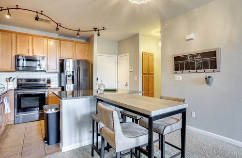 Cottonwood Condo | Easy E470 & 125 Access! Quiet Englewood Condo