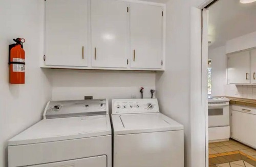 Barths House | Easy to Denver-Marvelous Mid-Century Mod Charmer!
