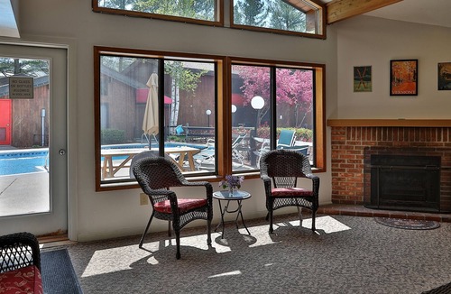 West Bridgewater Apartment | Efficiency with Sleeper Sofa only 221