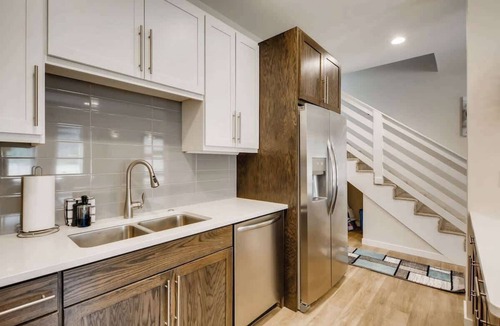 Georgetown House | Elbert's Escape | Sleeps 8 | Lakefront Views