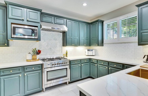 South Lamar House | Elegant 3 Bed/2.5 Bath Home in Central Austin close to Zilker, Soco, & Downtown!