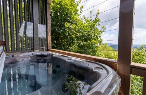 Blowing Rock House | Elevated Escape