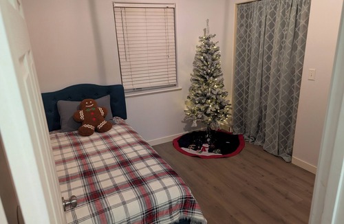 North Pole House | Enchanting 3-bedroom house in North Pole.