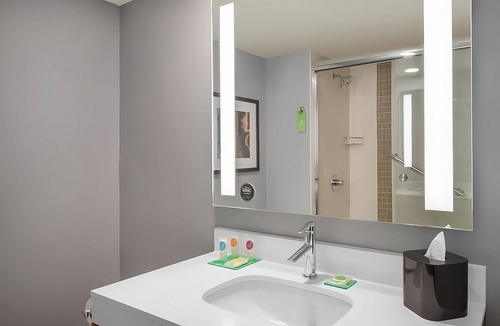 Mountain House Hotel | Enchanting Mountain Views In Keystone! 4 Serene Units, Breakfast, Shuttle!