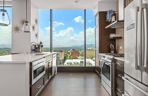 Downtown Asheville Condo | Endless Sunset Retreat | Arras Vacation Rentals