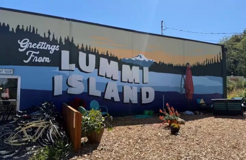 Lummi Island Apartment | Enjoy Summer + Midweek Ferry Pass to Lummi Island