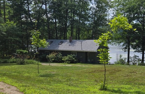 Winthrop House | Enjoy Sunset views on tranquil Dexter Pond