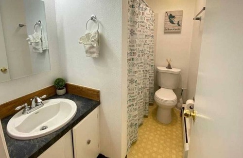 Midtown Anchorage Apartment | Entire 2 bedroom apartment