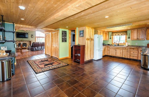 Eustis Ski Chalet | Eustis Chalet - An outdoor lovers paradise