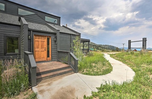 Evergreen House | Evergreen Mountain Duplex w/Trail Access!