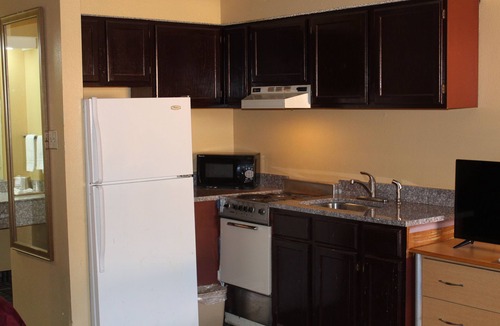 Amarillo Hotel | Executive Inn