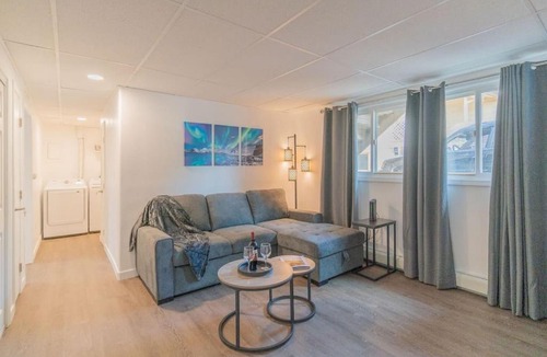 Fairbanks Apartment | Executive Work Space With Modern Charm