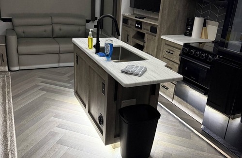 Benton House | Fabulous 3-bedroom RV with direct access to the Sebasticook River!