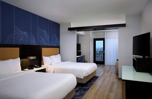 Highland Hotel | Fairfield Inn & Suites by Marriott Denver Downtown