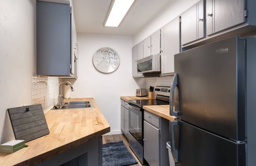 Steamboat Springs Condo | Fall Line Flat, AC in Bedroom, Communal Hot Tub, Views!