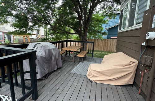 Denver House | Family Retreat, Fire Pit EV Charger Near Denver Sleeps 9