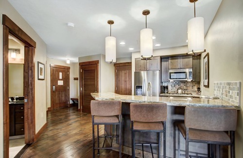 Peak 8 Condo | Fantastic 3 Bedroom 2 Bath Ski In Ski Out,