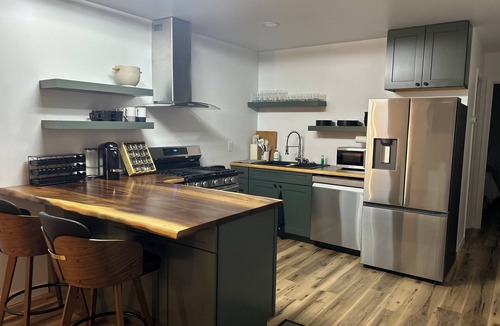 Ridgeway Apartment | Fantastic apartment with WiFi in charming Soldotna