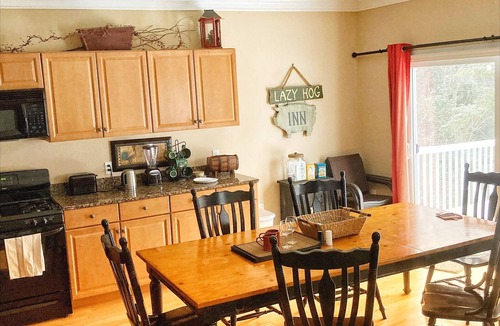 Lincoln Condo | Fantastic Luxury Condo In Loon/Lincoln
