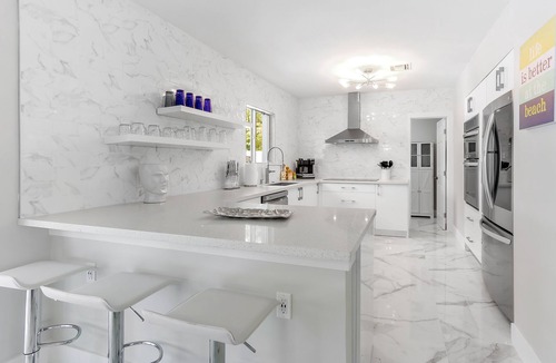 Lauderdale Beach House | FIFA Perfect | Oceana: Pool, Game Room, Walk to Beach