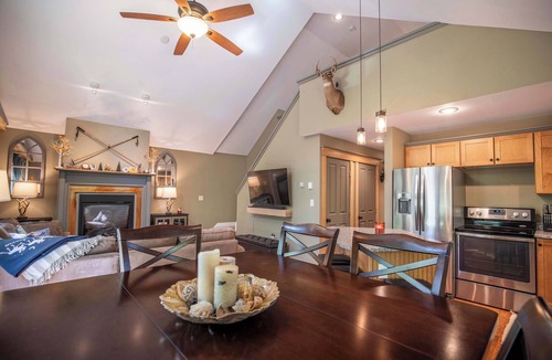 Birchview by the Saco House | Finley Lodge | 5 Mins to Attitash | Game Room