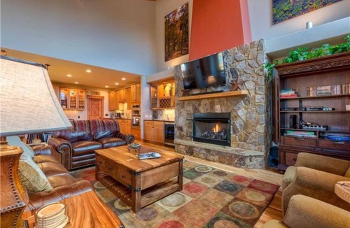 Woodmoor House | Firelight Luxury