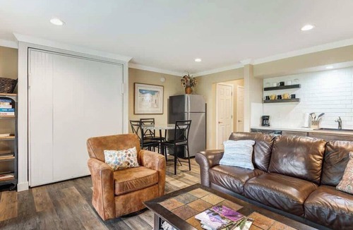 Bend Condo | First-Floor Downtown Bend Condo