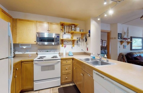 East Village at Copper Condo | First-Floor Getaway w/a Free WiFi, a Shared Hot Tub & a Fitness Center