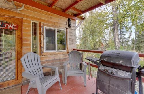 Ridgeway House | Fish, Hike & Explore: Lakefront Cabin in Soldotna