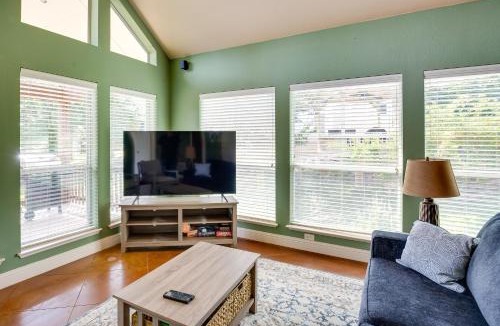 Seven Points House | Fish & Kayak: Tranquil Cedar Creek Home!