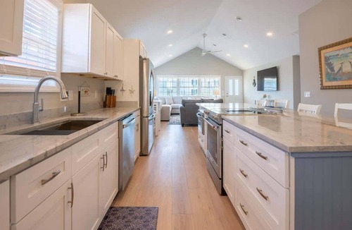 Kure Beach House | Fish N Hooks