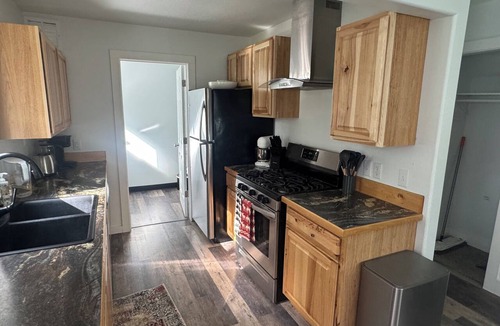 Ridgeway House | Fisher's Retreat! 3BR Duplex near Kenai River/Pet friendly/Freezers available