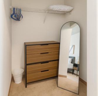 Five Points South Apartment | Five Points South Spacious 2BR with 2 Queens D5