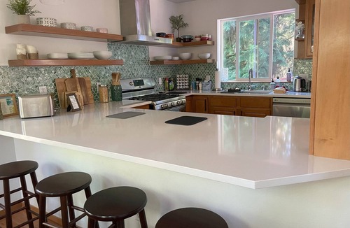 Sudden Valley Cabin | Forest Haven King Suite Near Trails & Lakes