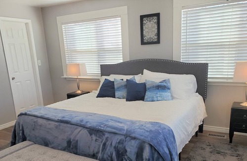 Delmar Parkway House | Furnished Short term Rental