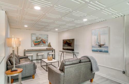 Scotts House | Game Room! Boater's Base on Lookout Shoals Lake