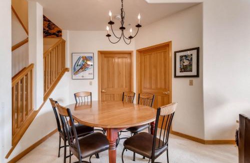 Mountain House Apartment | Gateway 5039
