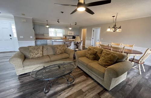 Sky Valley House | Glory View at Saddleback - Dog Friendly!