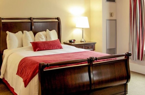 Corner Brook Hotel | Glynmill Inn