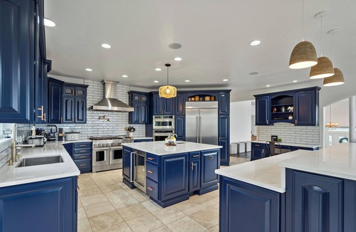 Rabbit Creek House | Golden View House · Spacious Mountain Retreat- Hot Tub, Beautiful View