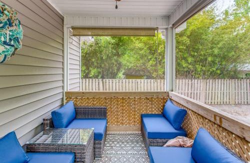 Little River House | Golf Cart Included: Little River Cottage w/Deck!