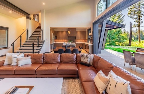 Cle Elum House | Golf Course View, Fire Pit & Suncadia Pool Access