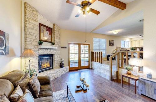 Highland Lake Estates House | Golf Course-View Home with Yard, Grill, AC, & Washer/Dryer - Dog-Friendly