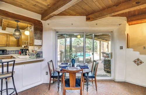 Northeast Heights Cottage | Gorgeous Adobe Home: Classic Santa Fe Style in ABQ