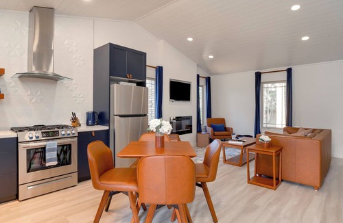 Angel Fire Cabin | Gorgeous Cabin in the Woods,Fire Pit, King Bed, Cold A/C