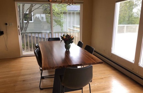 South Addition Apartment | Gorgeous home w/Sauna downtown Anchorage. Walk to dine, coffee & attractions