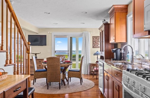 Breakwater Village House | Gorgeous Sunsets, Beach Views & Ocean Views from this Immaculate Property
