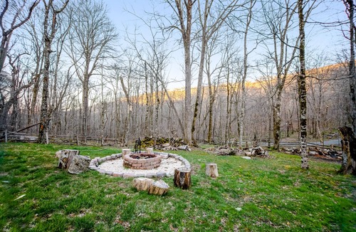 Sugar Mountain House | Gorgeous Three-Level Home w/Free WiFi, Washer/Dryer, Game Room, Firepit