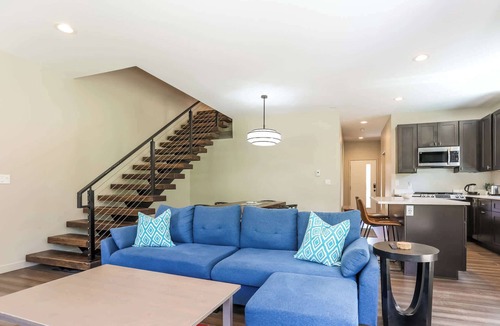 Silvercreek House | Granby Ranch Condo With Mountain Views Sleeps 8
